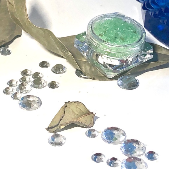 GreenGold -All Natural Sugar Body Scrub - Picture 5 of 5